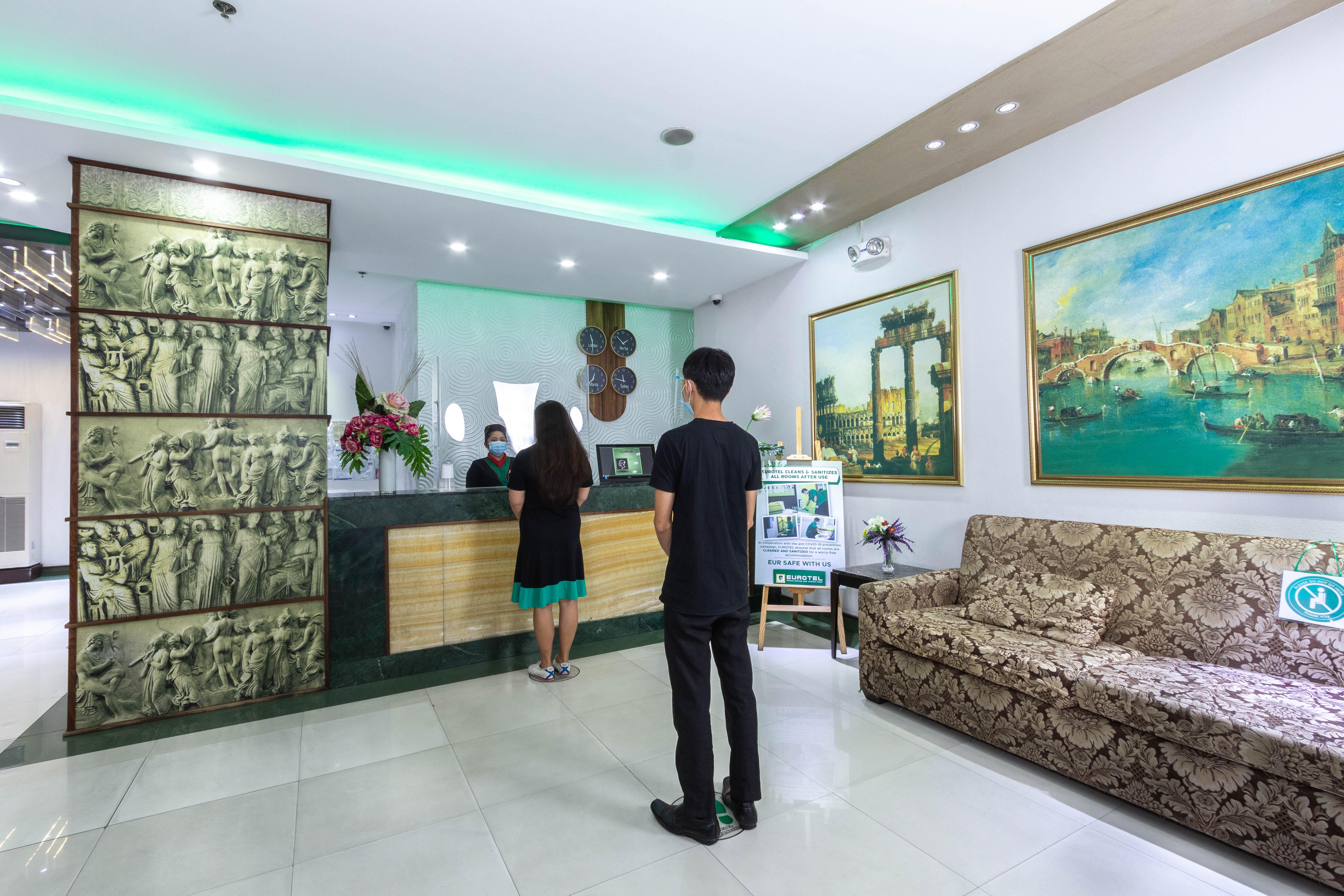 Eurotel Vivaldi Araneta Quezon City Exterior foto