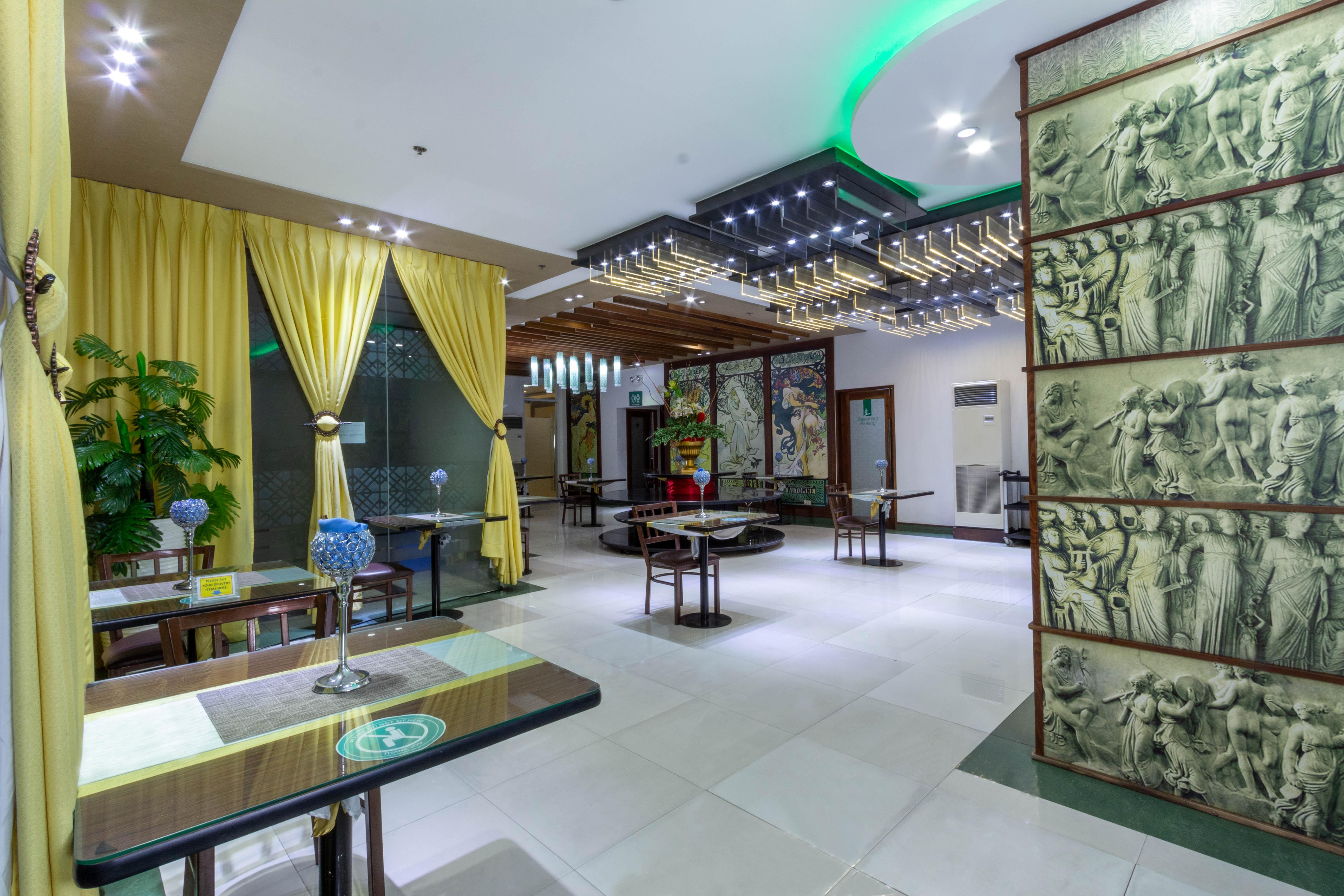 Eurotel Vivaldi Araneta Quezon City Exterior foto